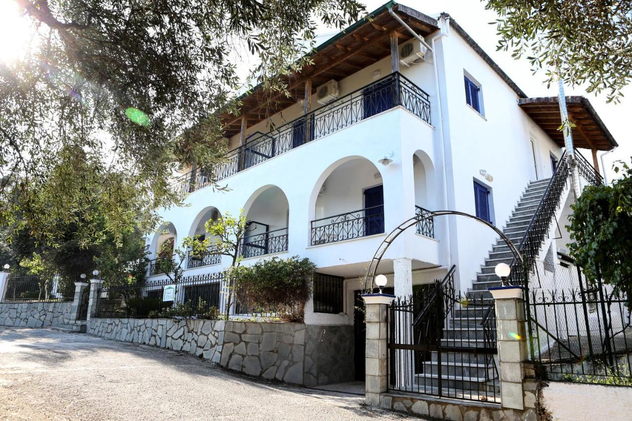 Athina Apartments Kato Korakiana Exterior foto