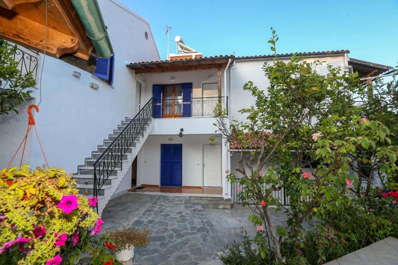 Athina Apartments Kato Korakiana Exterior foto